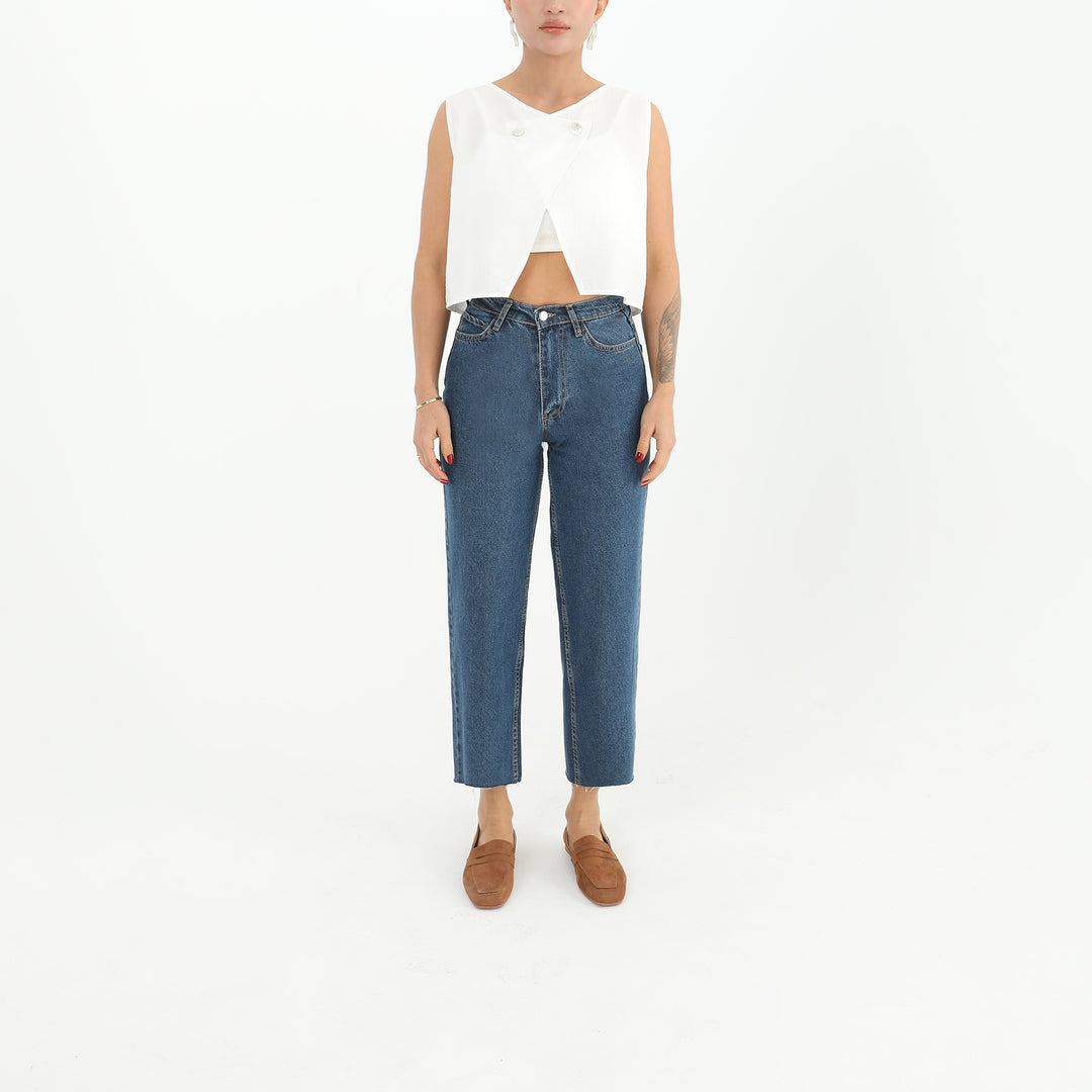 Sleeveless Cross Closure Crop Top 60633