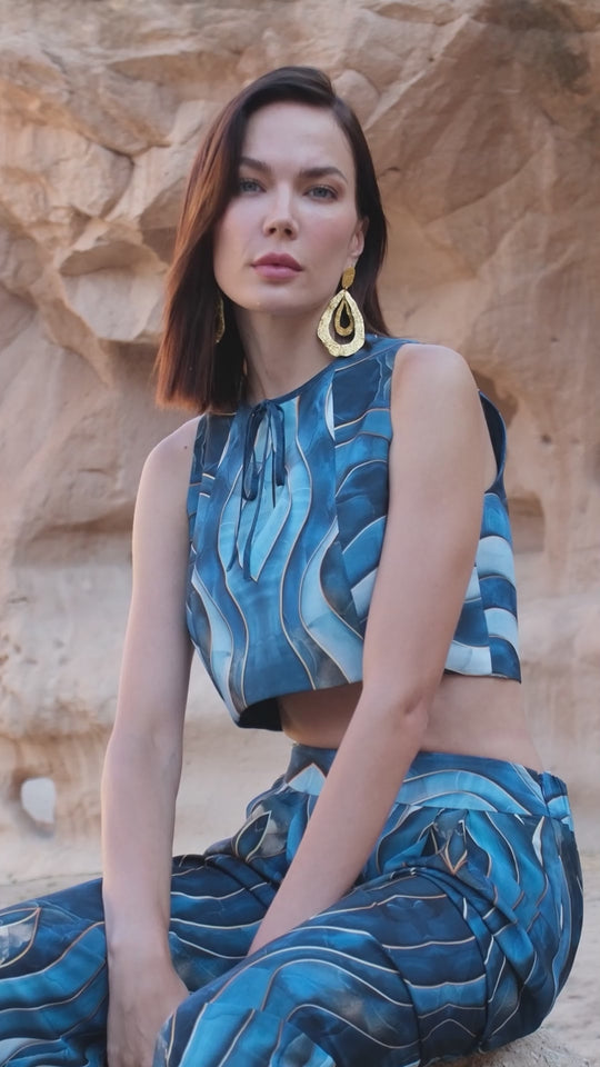 Elegant Two-Piece Set – Unique Print Top & Wide-Leg Pants 60877-76