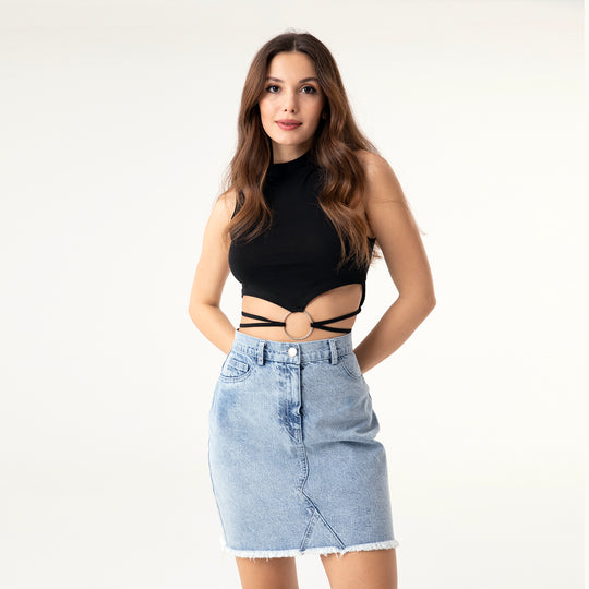 Crop Top Metal Ring and Cut Off Shoulder Detail Top 31060